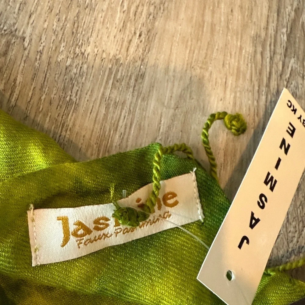 NWT Jasmine Lime Green tie dye Scarf pashmina style sz 70 x 32